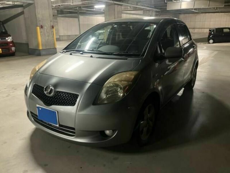 TOYOTA VITZ