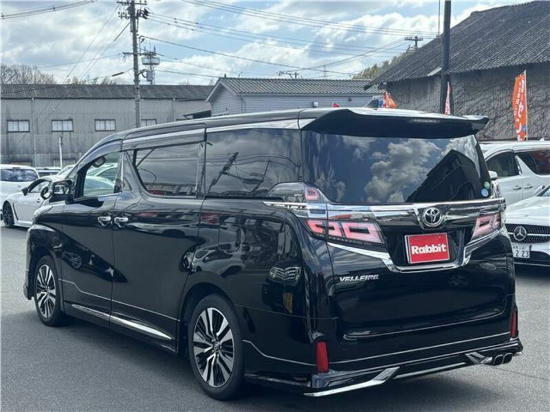 VELLFIRE