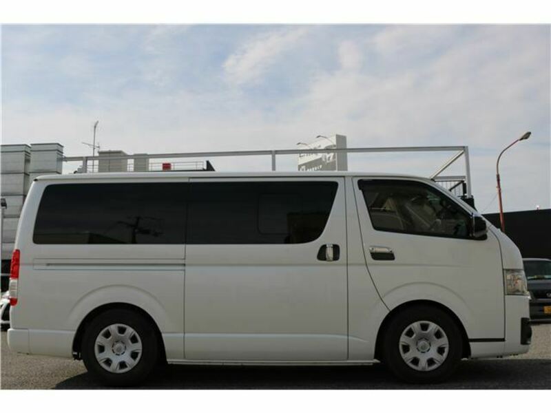 HIACE