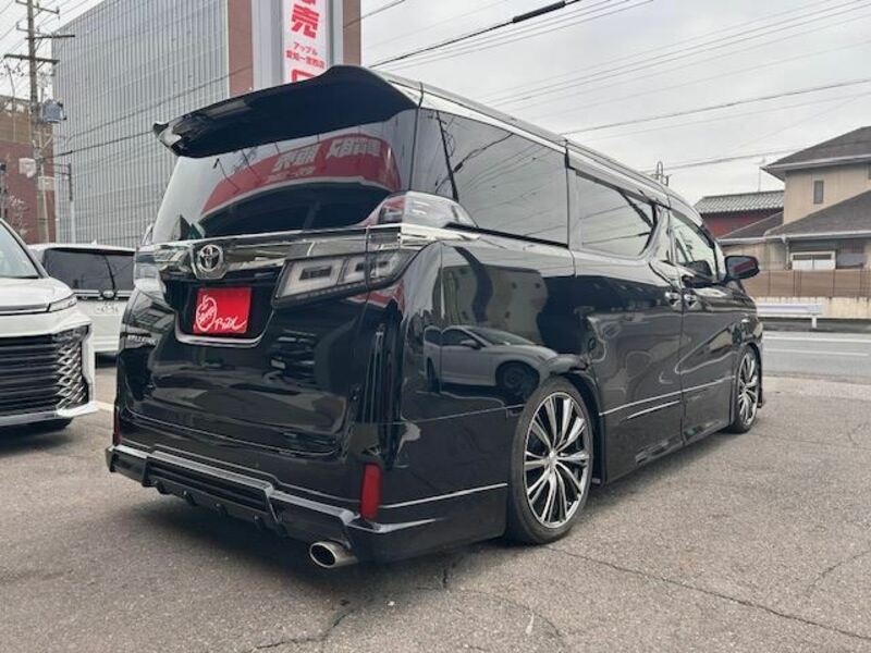 VELLFIRE