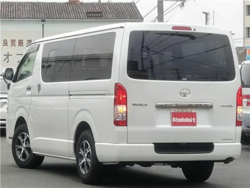 HIACE