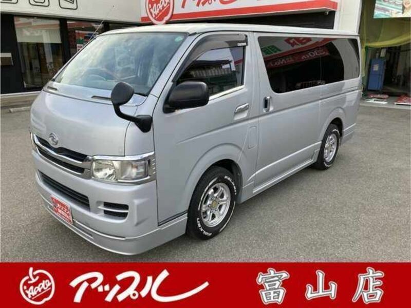 HIACE VAN-0