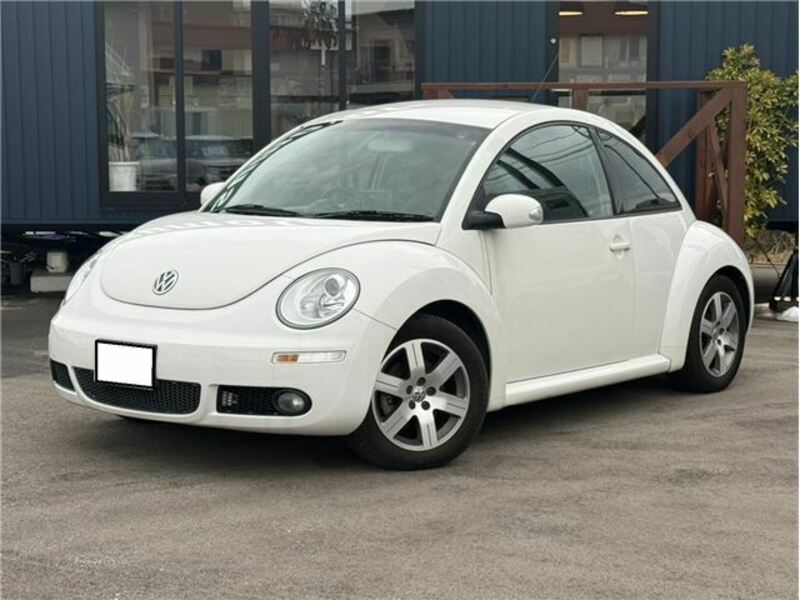 VOLKSWAGEN NEW BEETLE