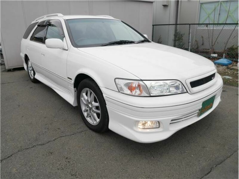 TOYOTA MARK II QUALIS