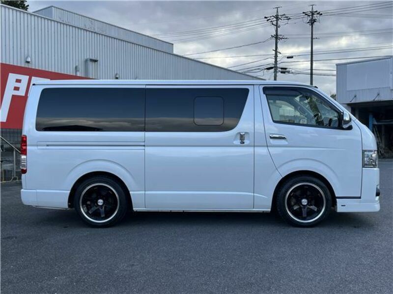 HIACE