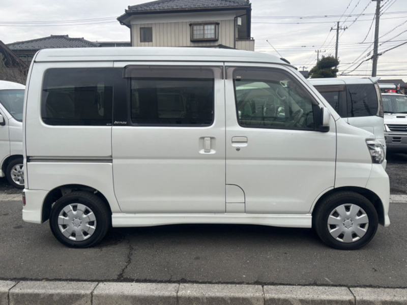 ATRAI WAGON