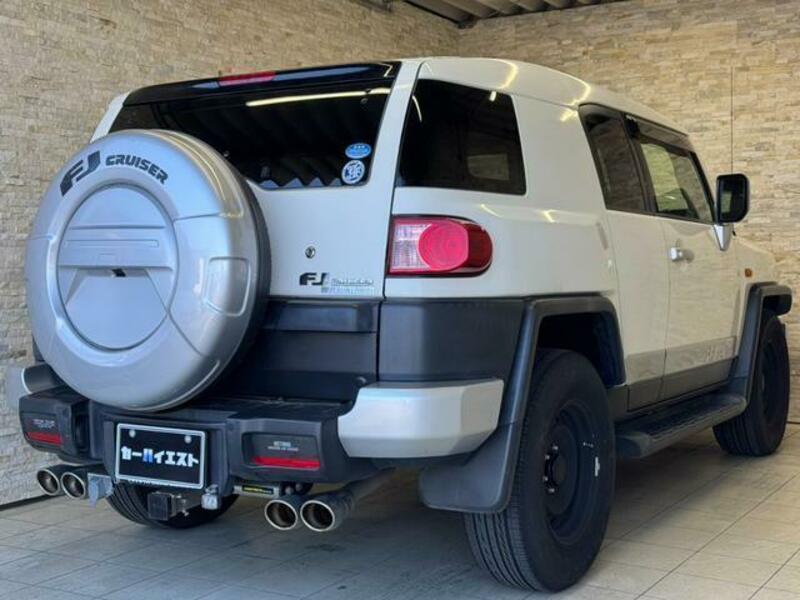 FJ CRUISER