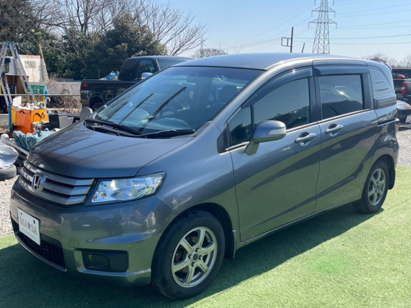 HONDA FREED SPIKE