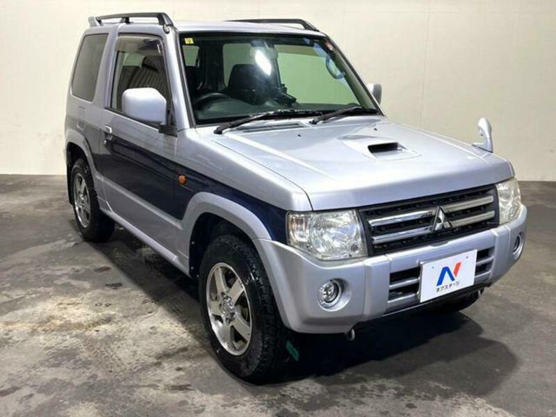 PAJERO MINI