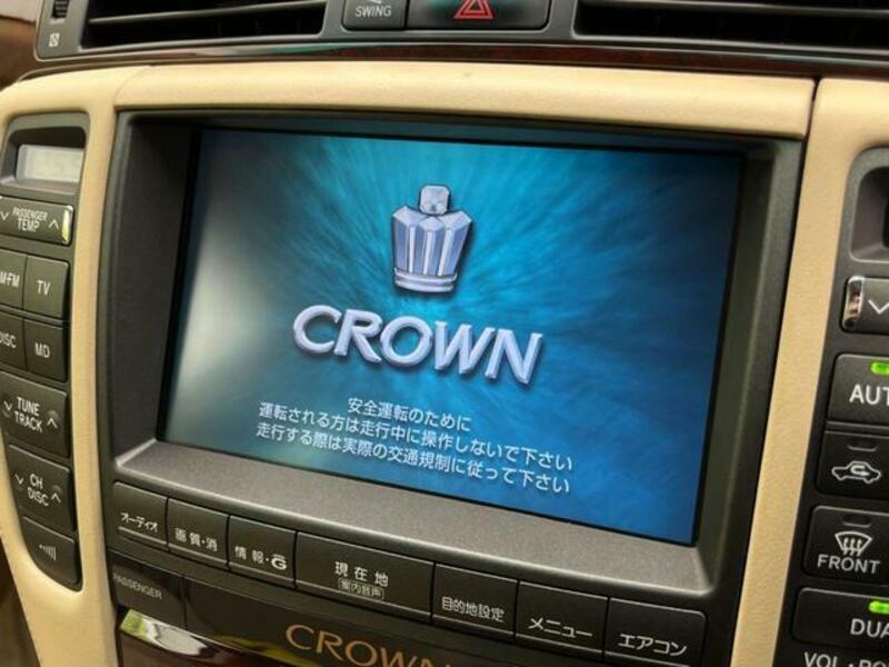 CROWN