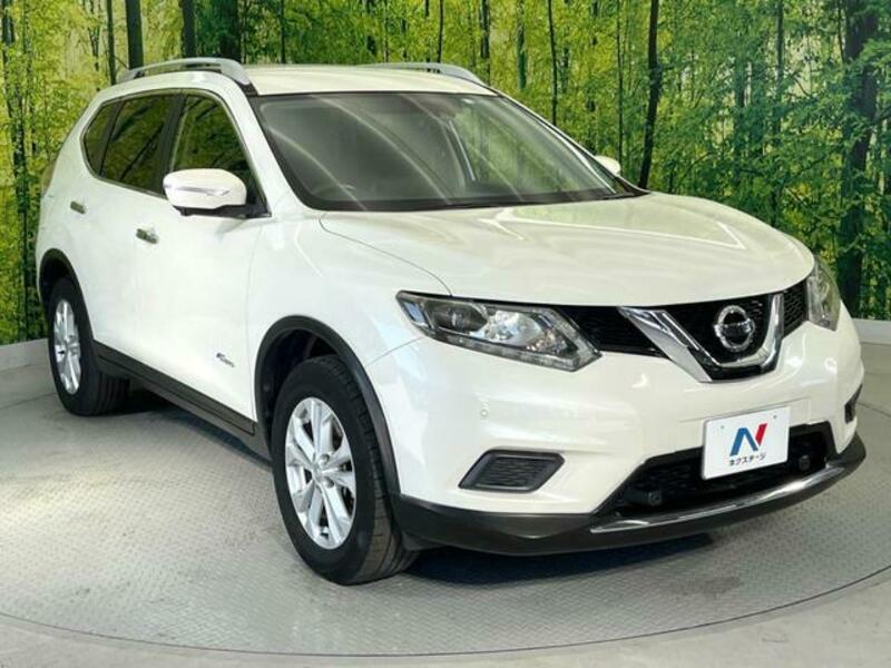 X-TRAIL