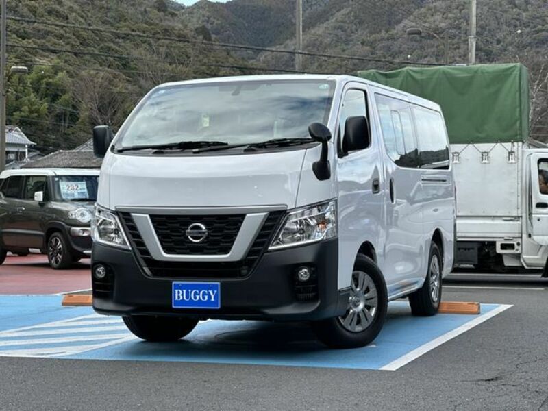 NISSAN NV350 CARAVAN WAGON