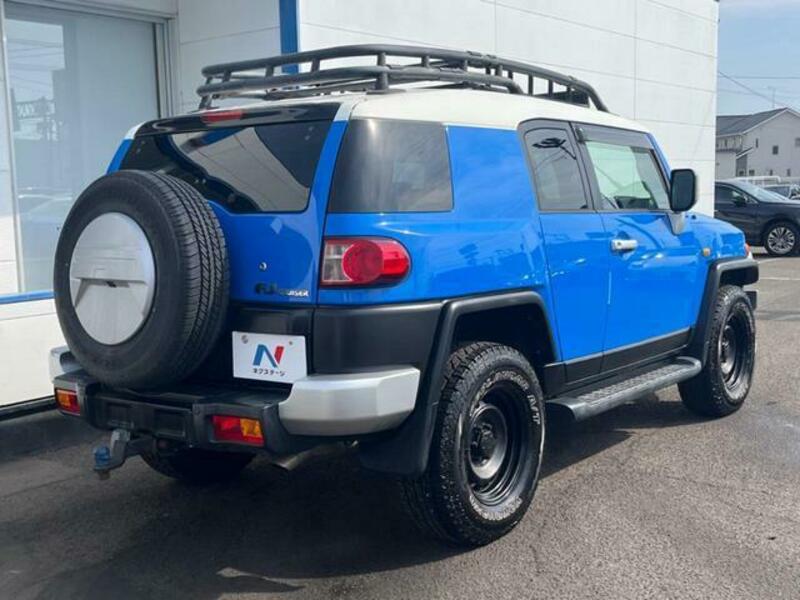 FJ CRUISER