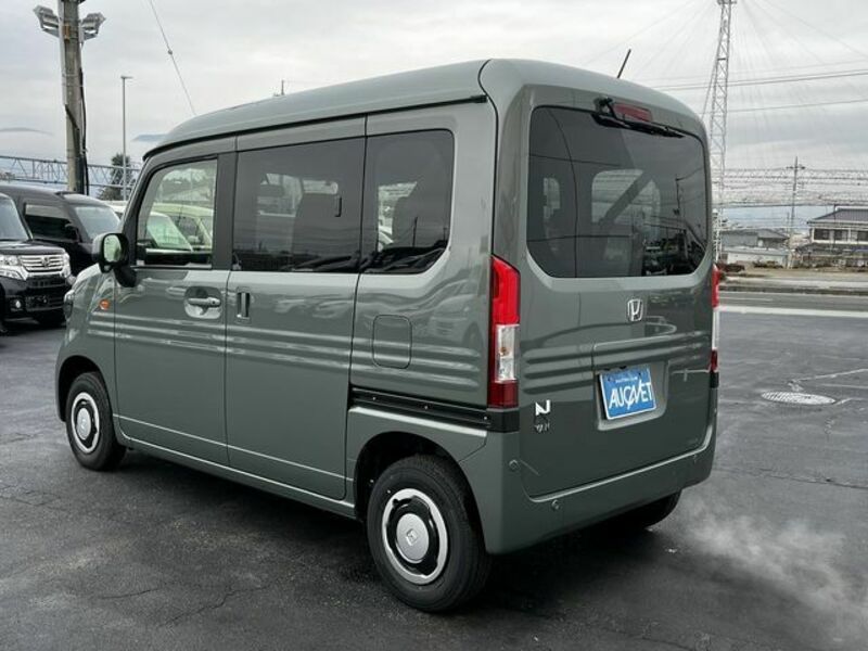 N-VAN