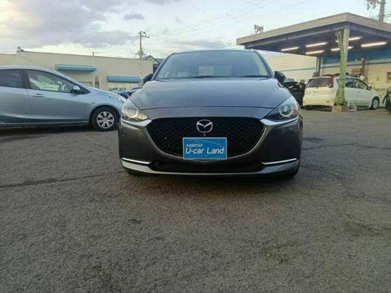 MAZDA2