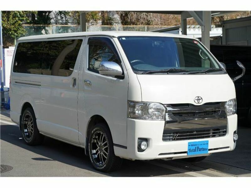 HIACE VAN