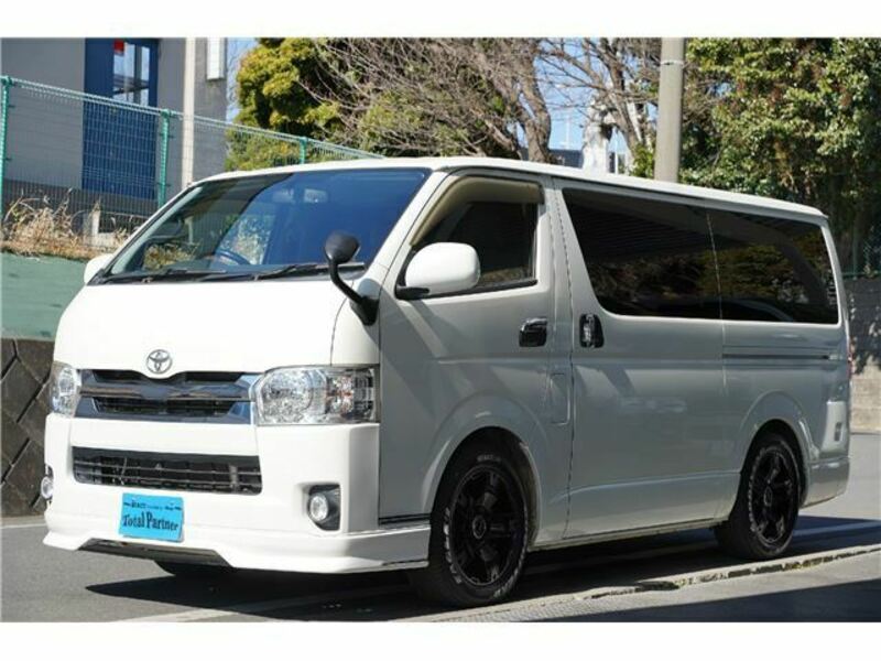 HIACE VAN