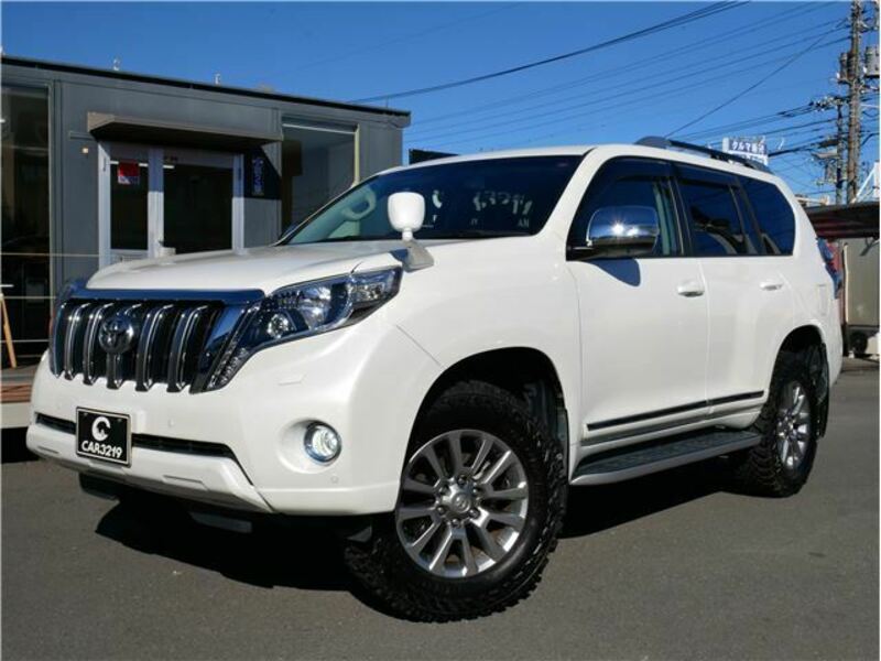 TOYOTA LAND CRUISER PRADO