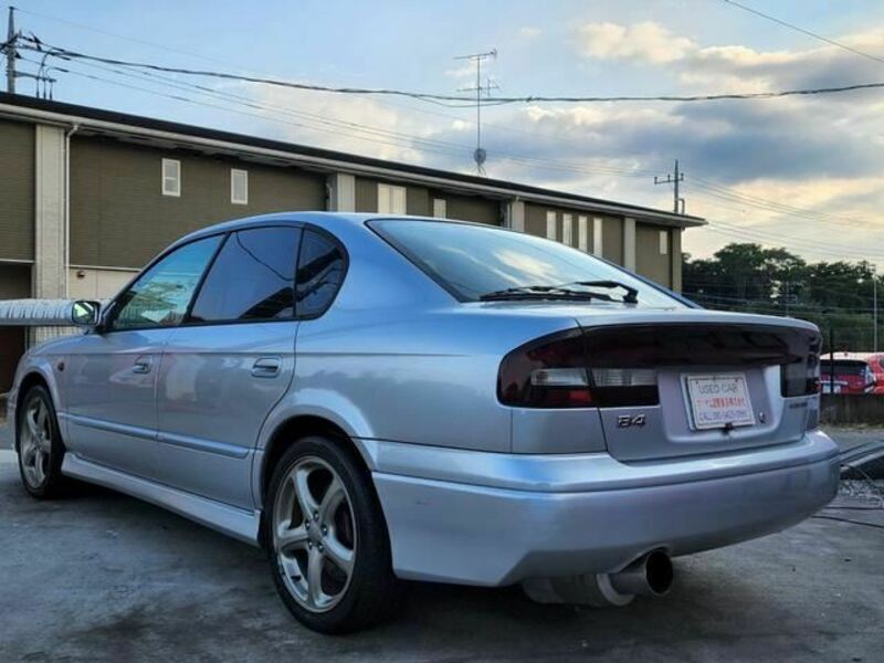 LEGACY B4