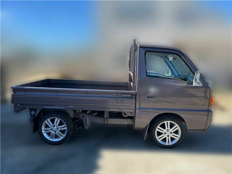 CARRY TRUCK