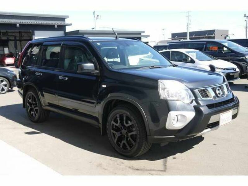 X-TRAIL