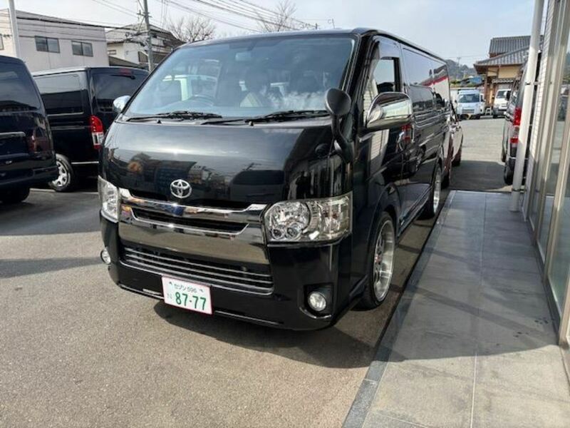 HIACE VAN