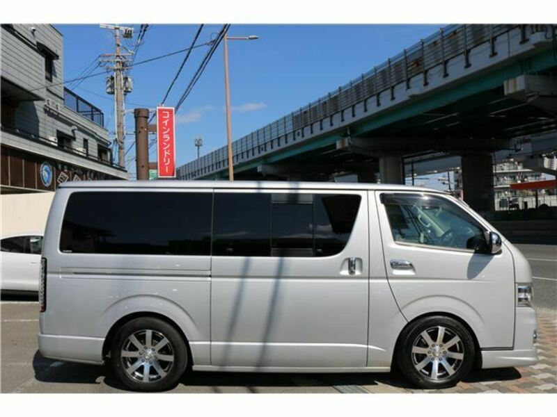 HIACE