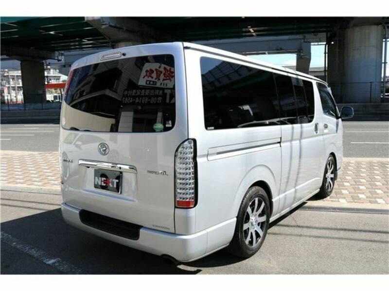 HIACE