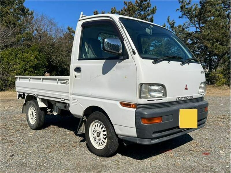 MITSUBISHI MINICAB TRUCK