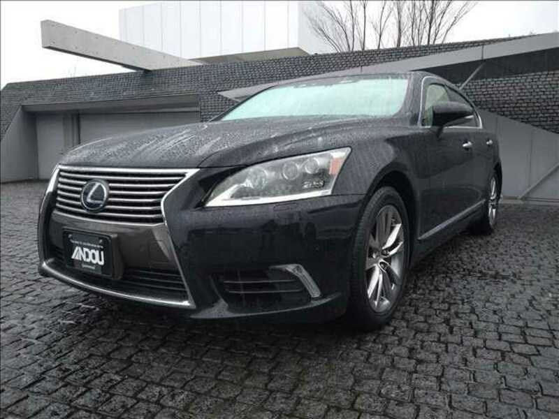 LEXUS LS