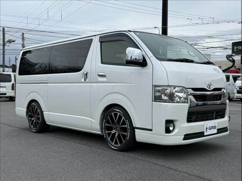 HIACE VAN