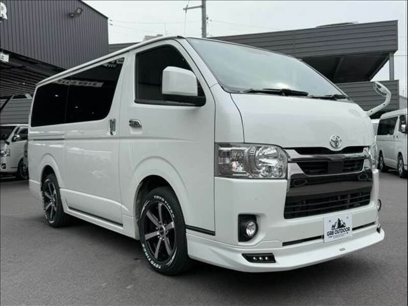 HIACE VAN