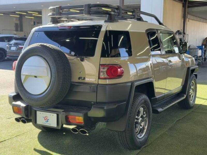 FJ CRUISER