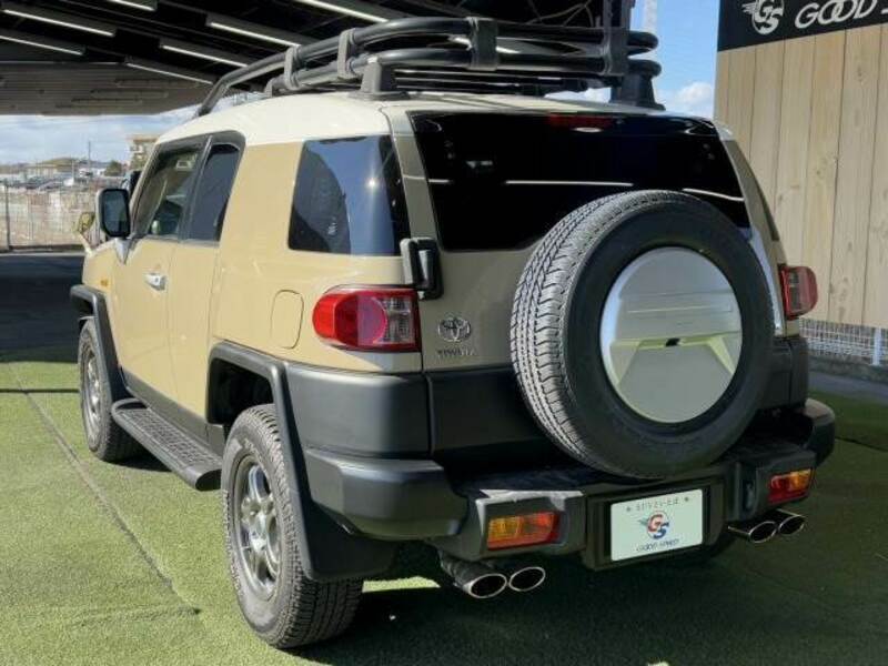 FJ CRUISER