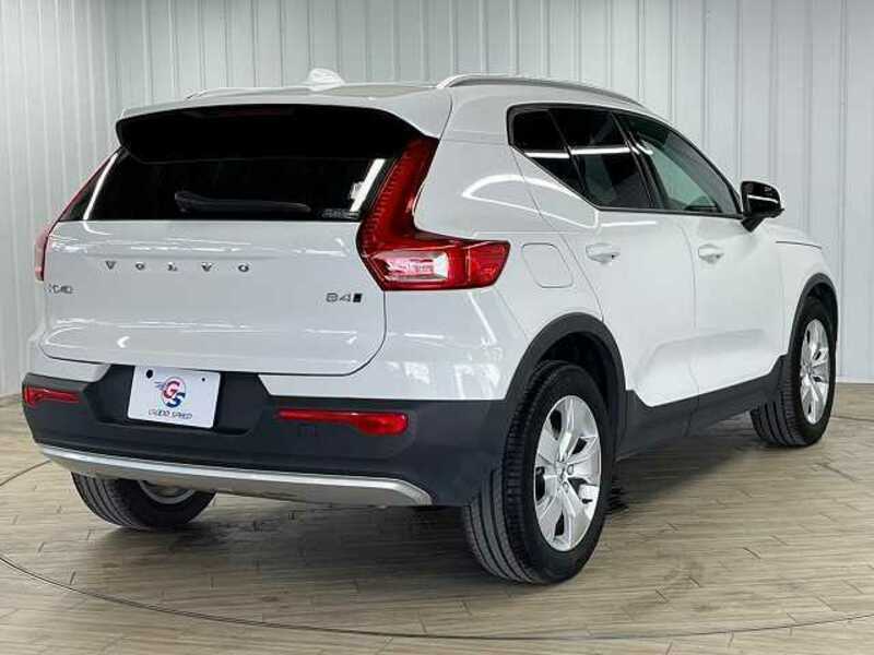 XC40