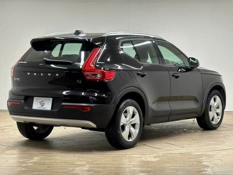 XC40