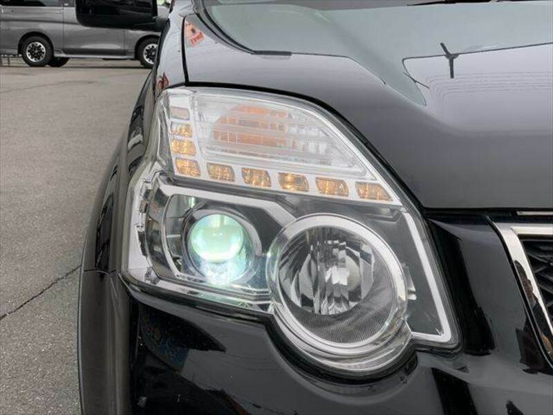 X-TRAIL-10