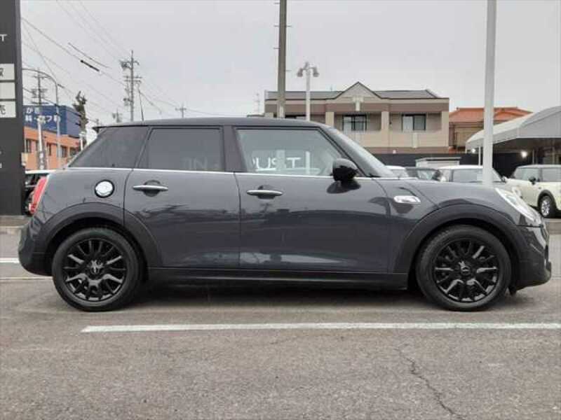 MINI