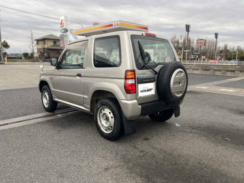 PAJERO MINI