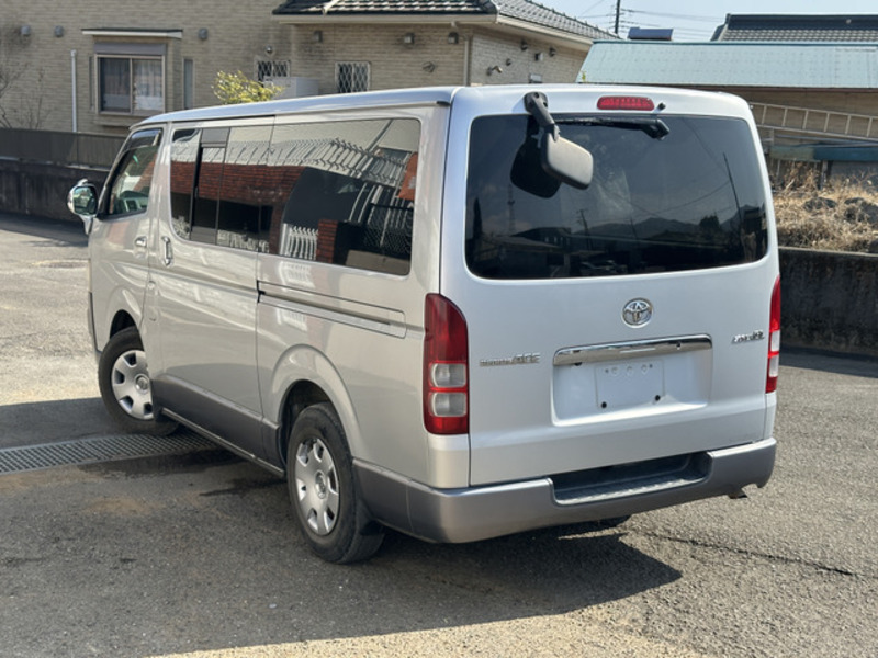 HIACE VAN