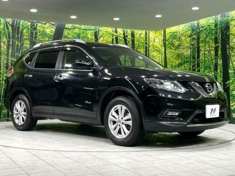 X-TRAIL