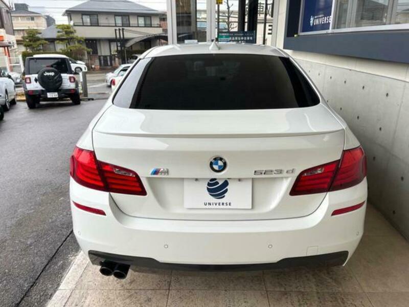 5 SERIES