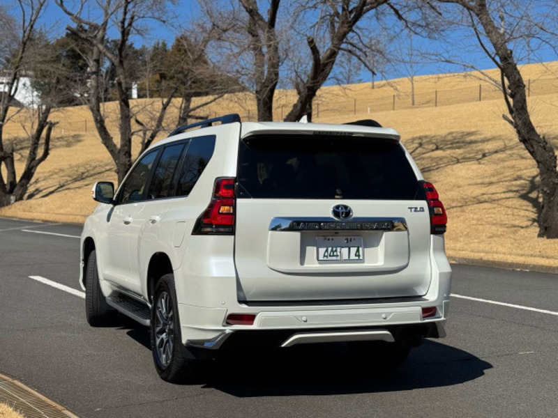 LAND CRUISER PRADO