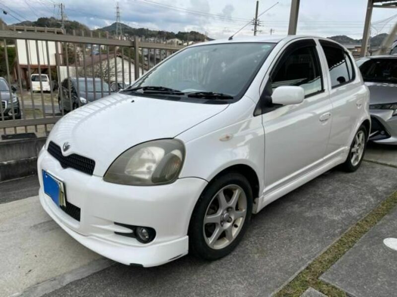 TOYOTA VITZ