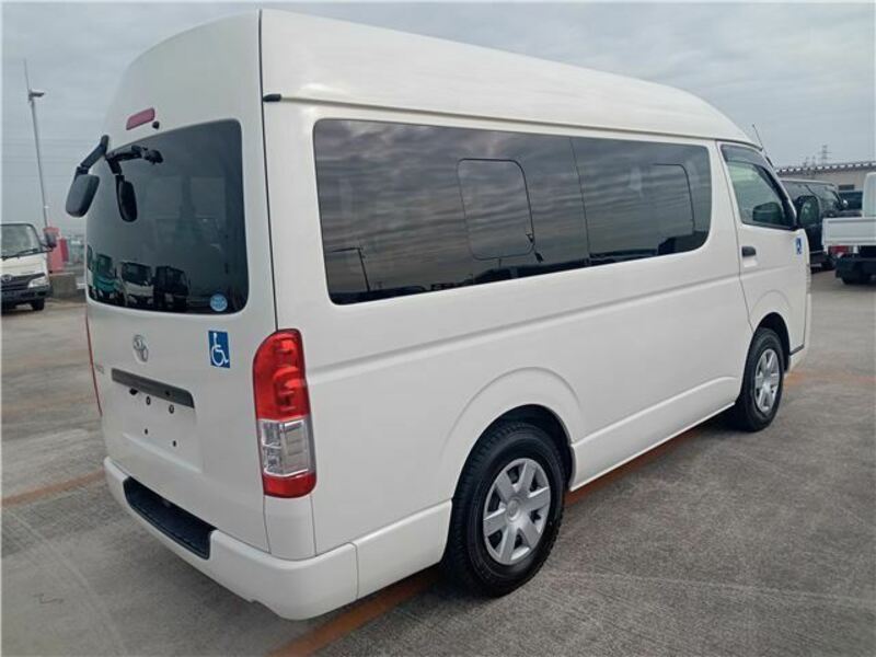 HIACE