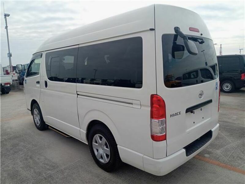 HIACE