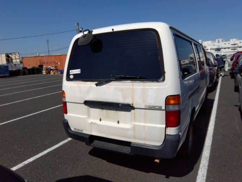 HIACE VAN