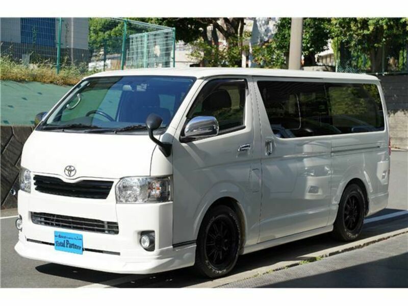 HIACE VAN