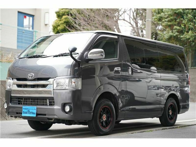 HIACE VAN