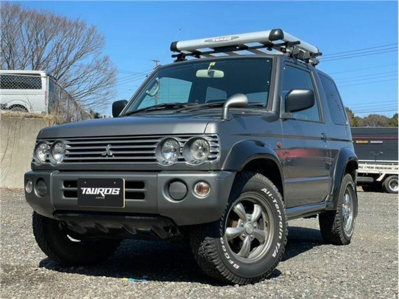 MITSUBISHI PAJERO MINI